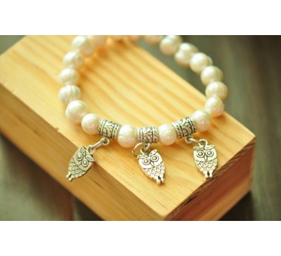 The Three Wise Ones - Owl Charm with Freshwater Pearl (BA-903506)