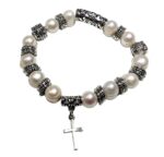 8-9mm Freshwater Culture White Pearl Bracelet with Cross Charm