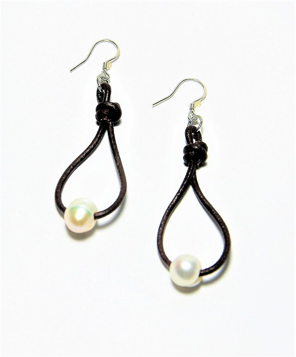 Leather Pearl Sterling Earrings (LE-903042)