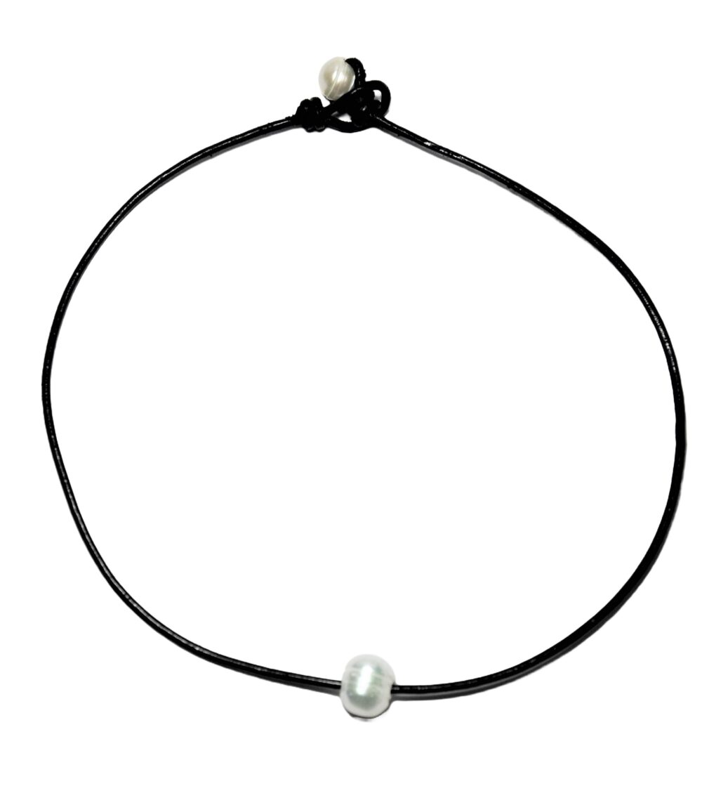 Single Pearl Leather Necklace (LN-903529)